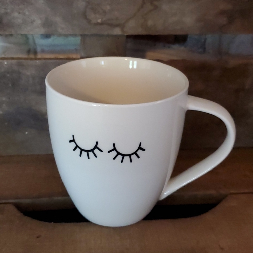 Unicorn eyes 16 oz mug